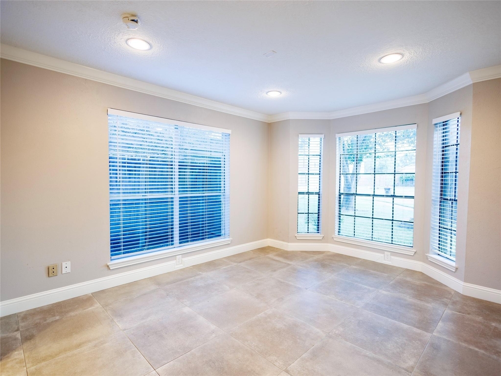 16307 Mulberry Run Court - Photo 10