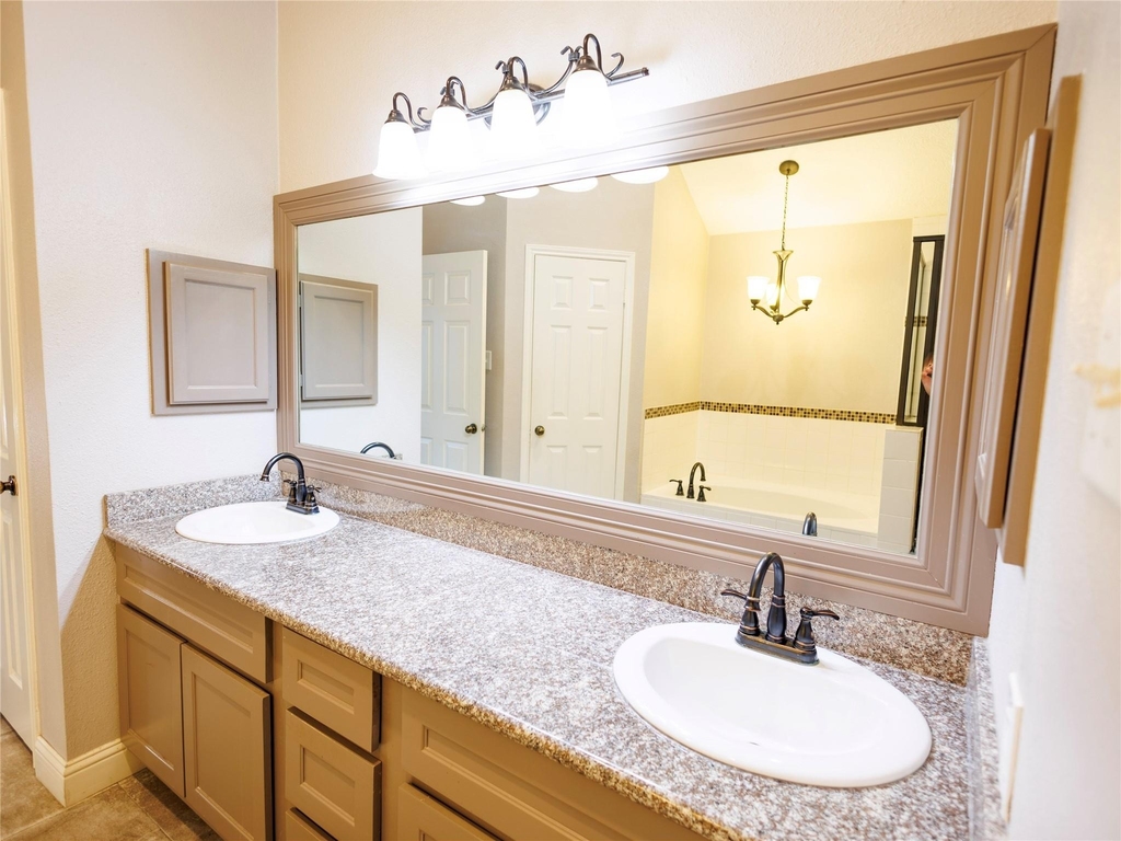 16307 Mulberry Run Court - Photo 14