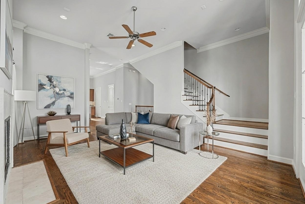 634 Nagle Street - Photo 8