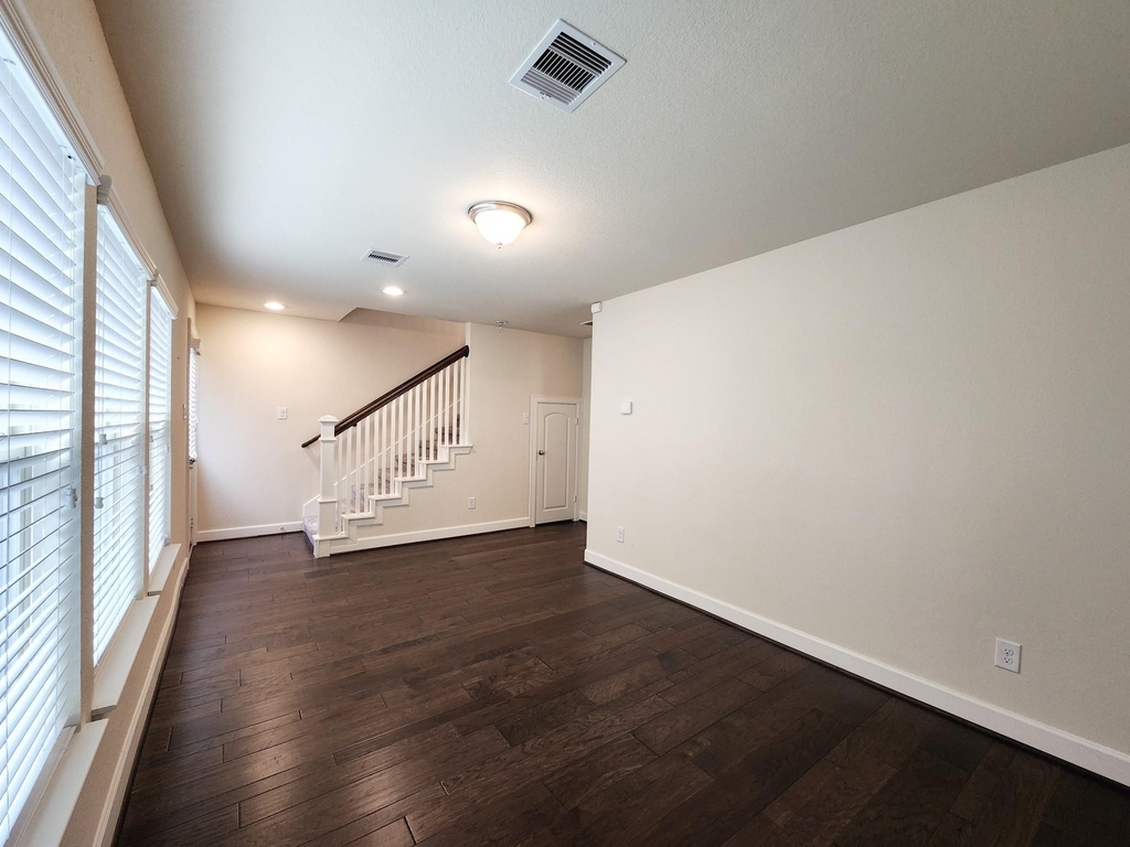 10717 Madden Oaks Place - Photo 3