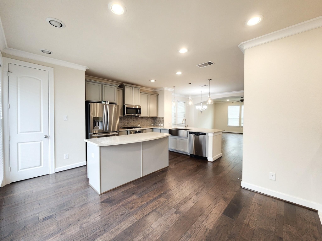 10717 Madden Oaks Place - Photo 14