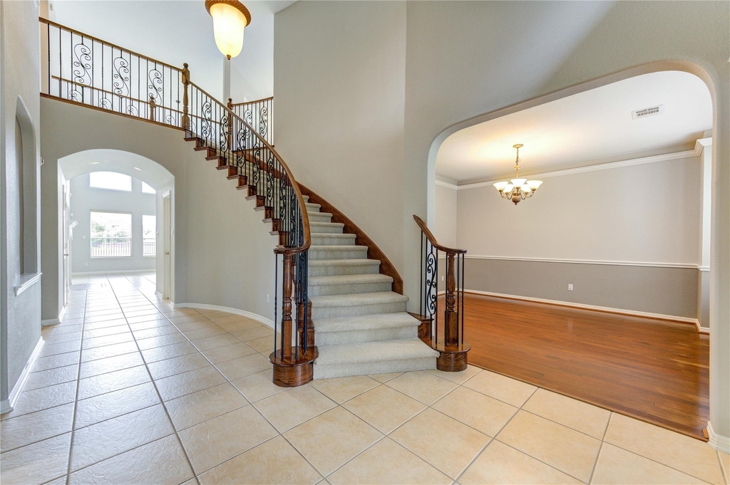 3819 Rivermoss Lane - Photo 3