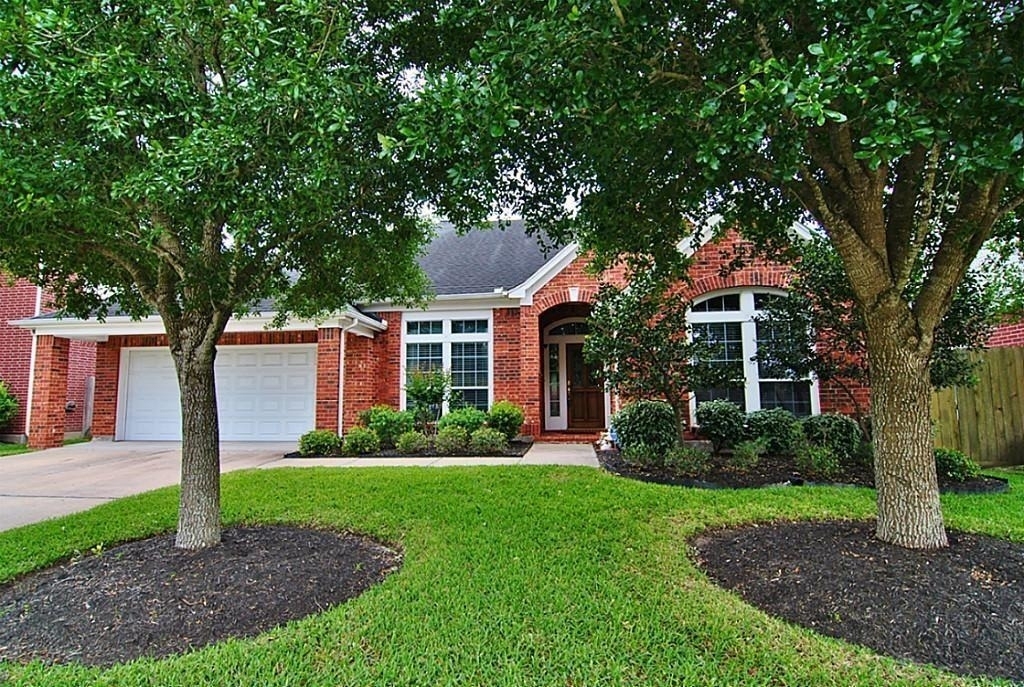 2627 Havencrest Drive - Photo 0