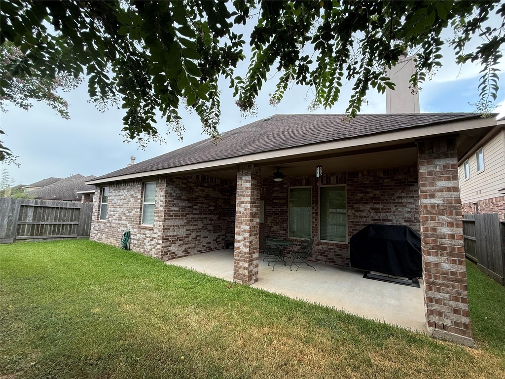 24311 Piazza Drive - Photo 21