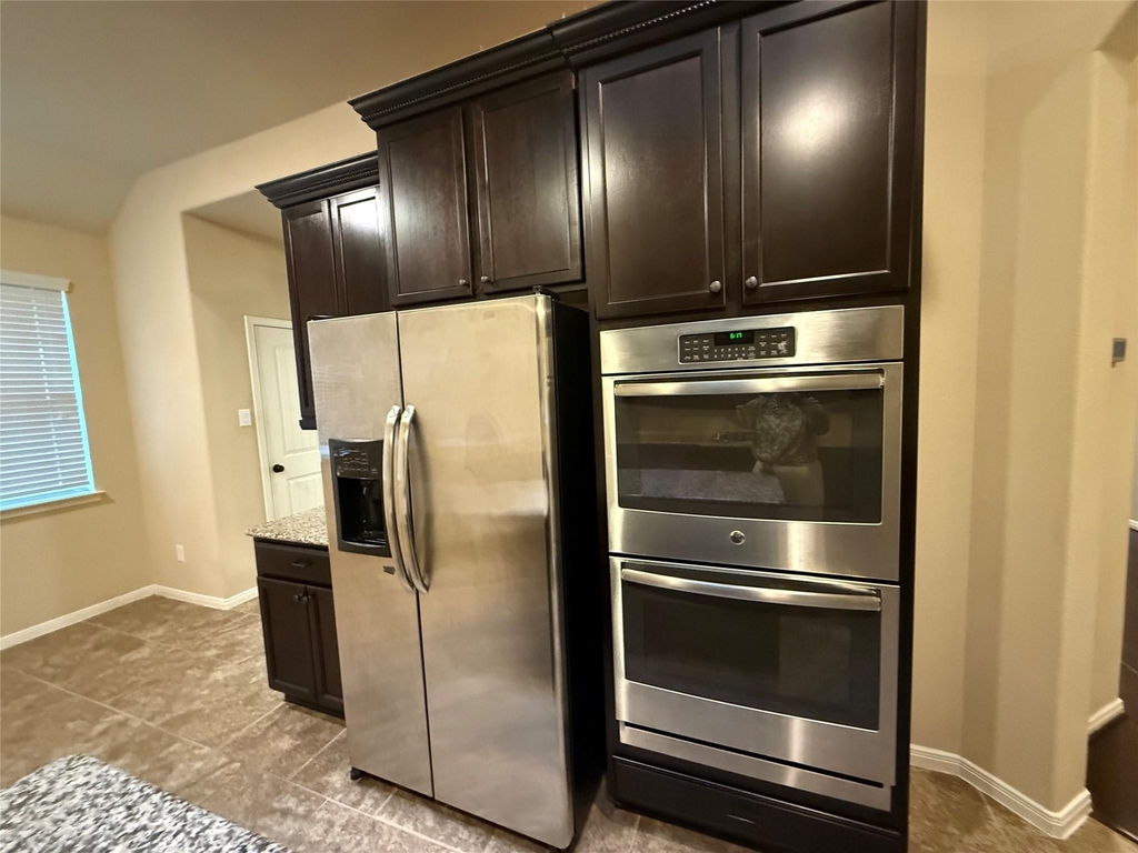 24311 Piazza Drive - Photo 9