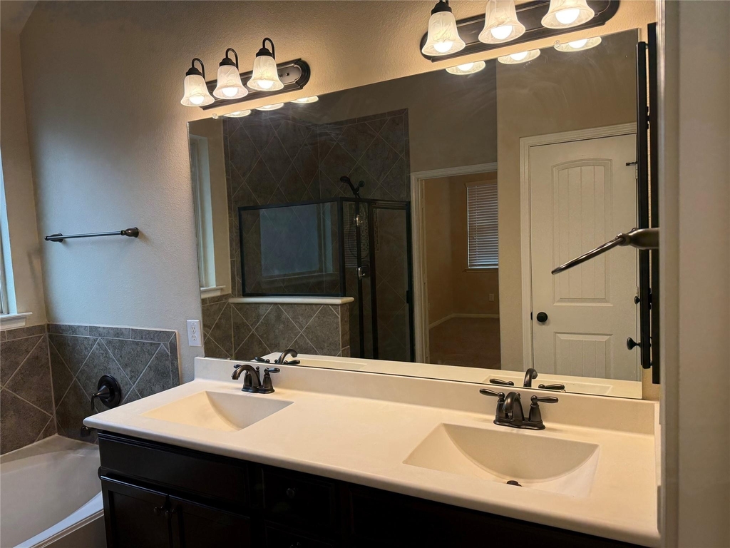 24311 Piazza Drive - Photo 18