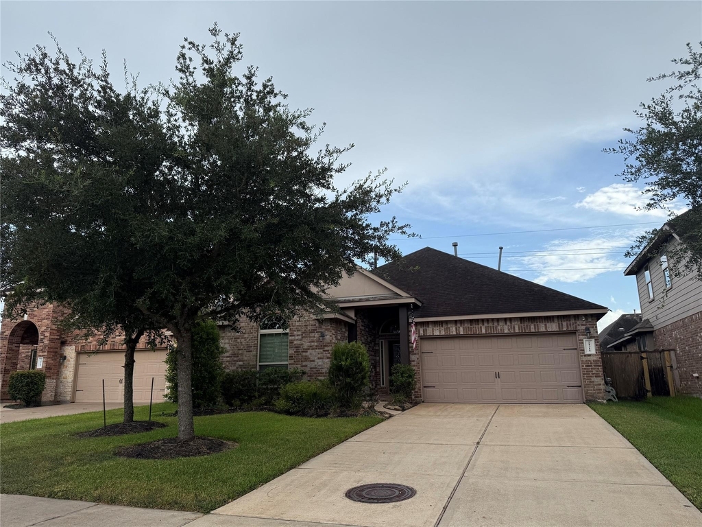 24311 Piazza Drive - Photo 0