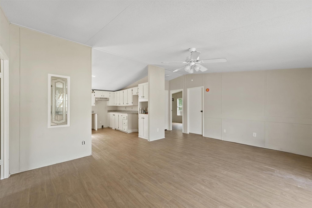 16212 Lone Star Ranch Drive - Photo 2