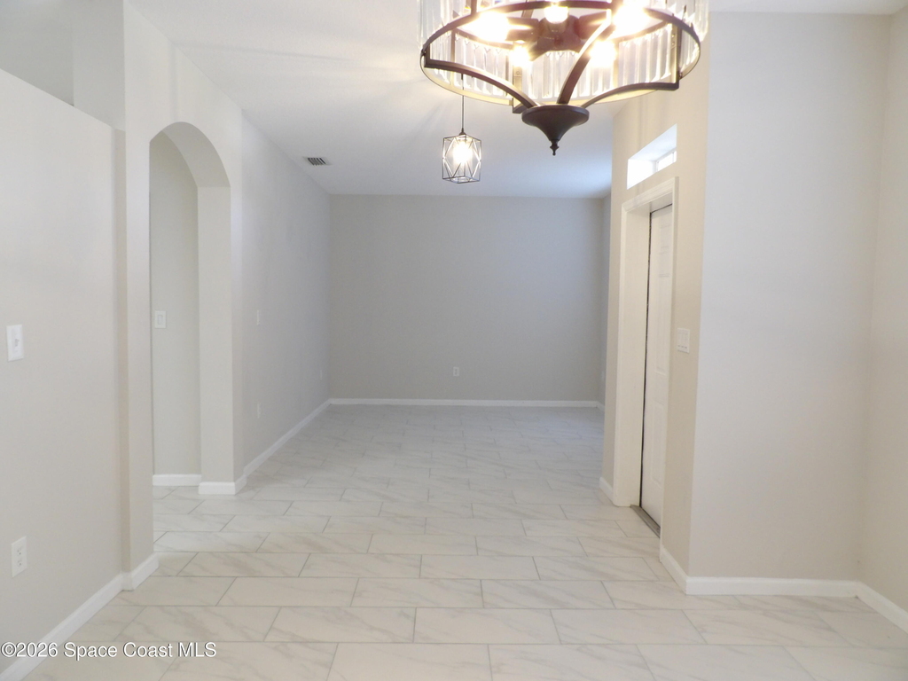 117 Fayetteville Street Sw - Photo 2