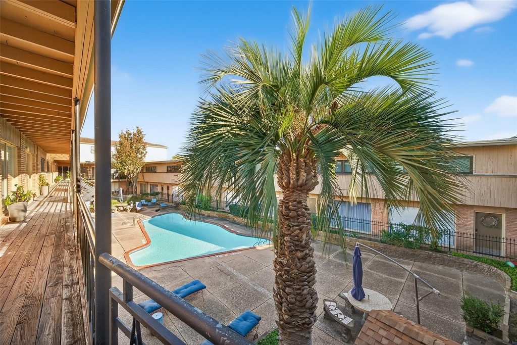 3809 N Braeswood Boulevard - Photo 11