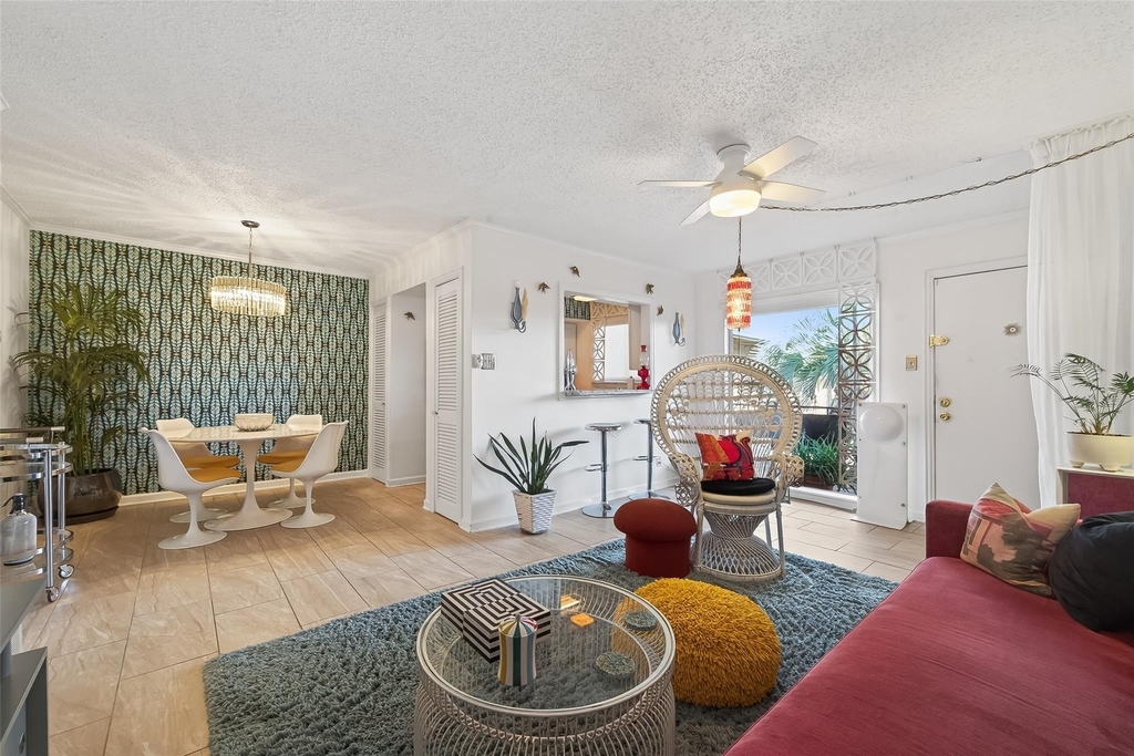 3809 N Braeswood Boulevard - Photo 3