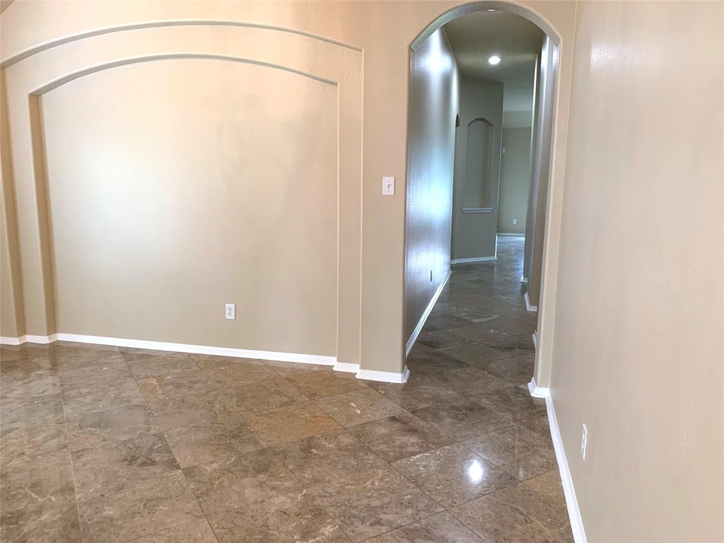 2822 Chalet Knolls Lane - Photo 15