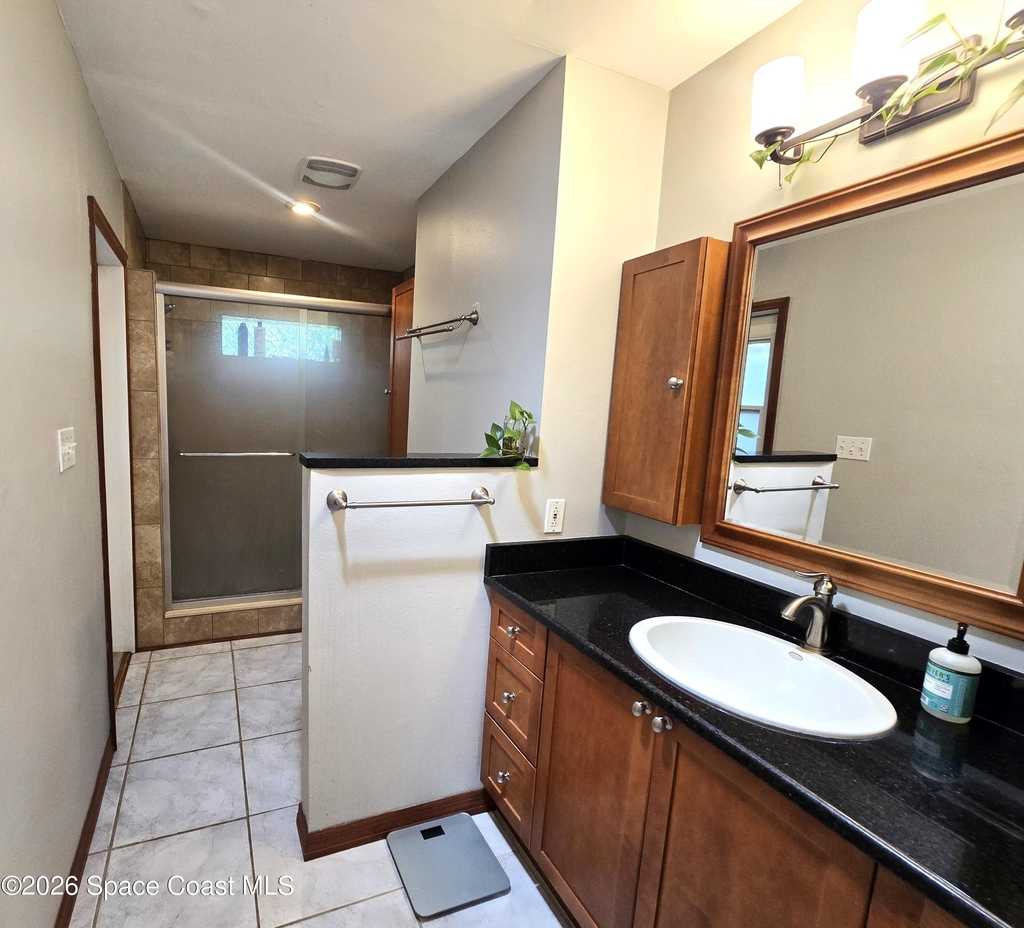 210 Juniper Avenue - Photo 17