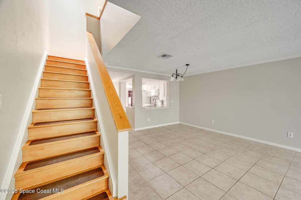 255 Paradise Boulevard - Photo 13