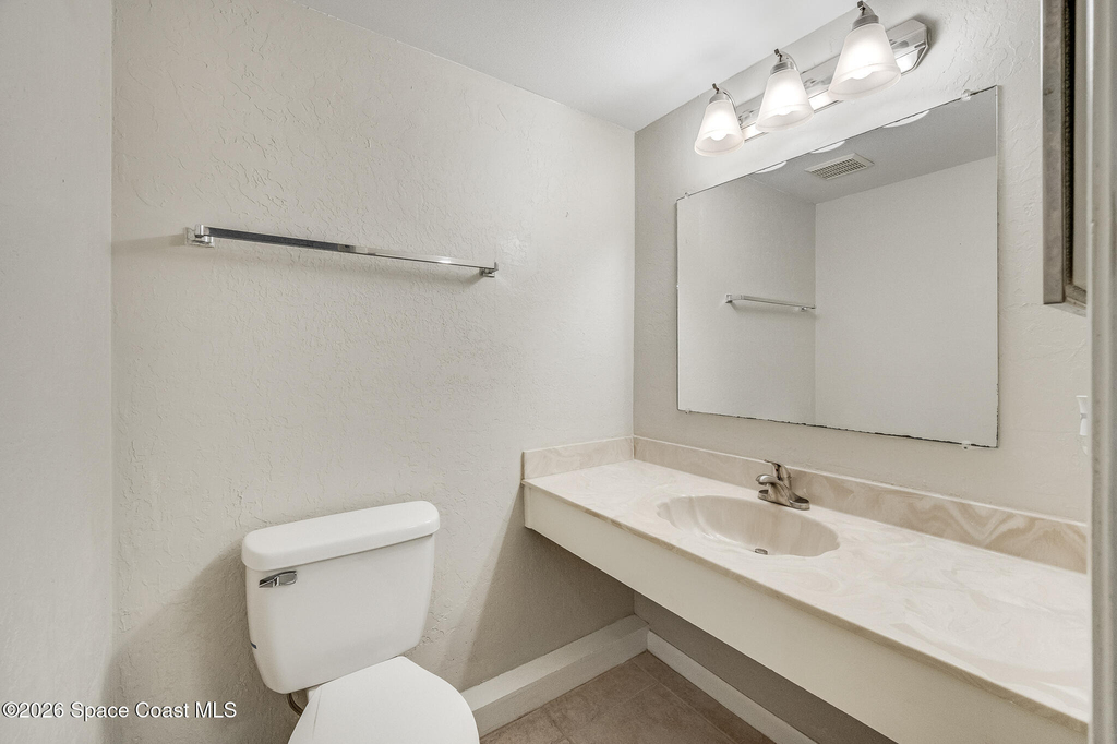 255 Paradise Boulevard - Photo 6