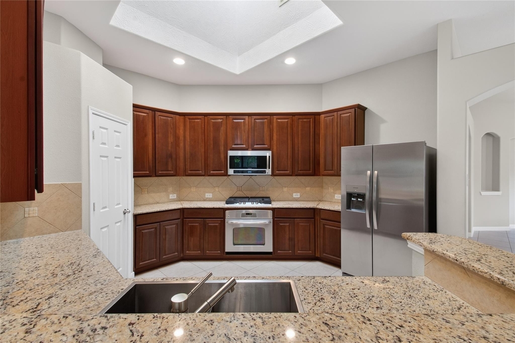 18154 Williams Elm Drive - Photo 12