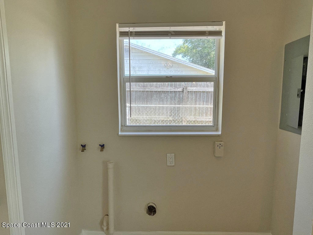 304 3rd Street - Photo 14