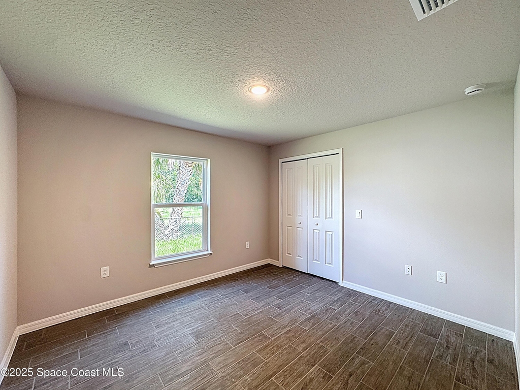144 Roosevelt Street - Photo 22