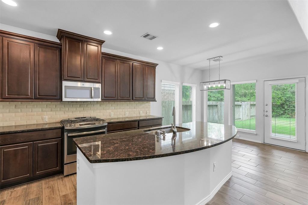 218 Kinnerly Peak Place - Photo 9