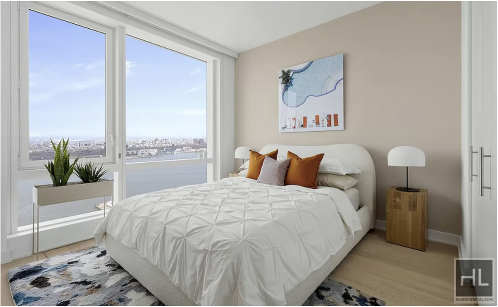West 38th Street - Photo 5
