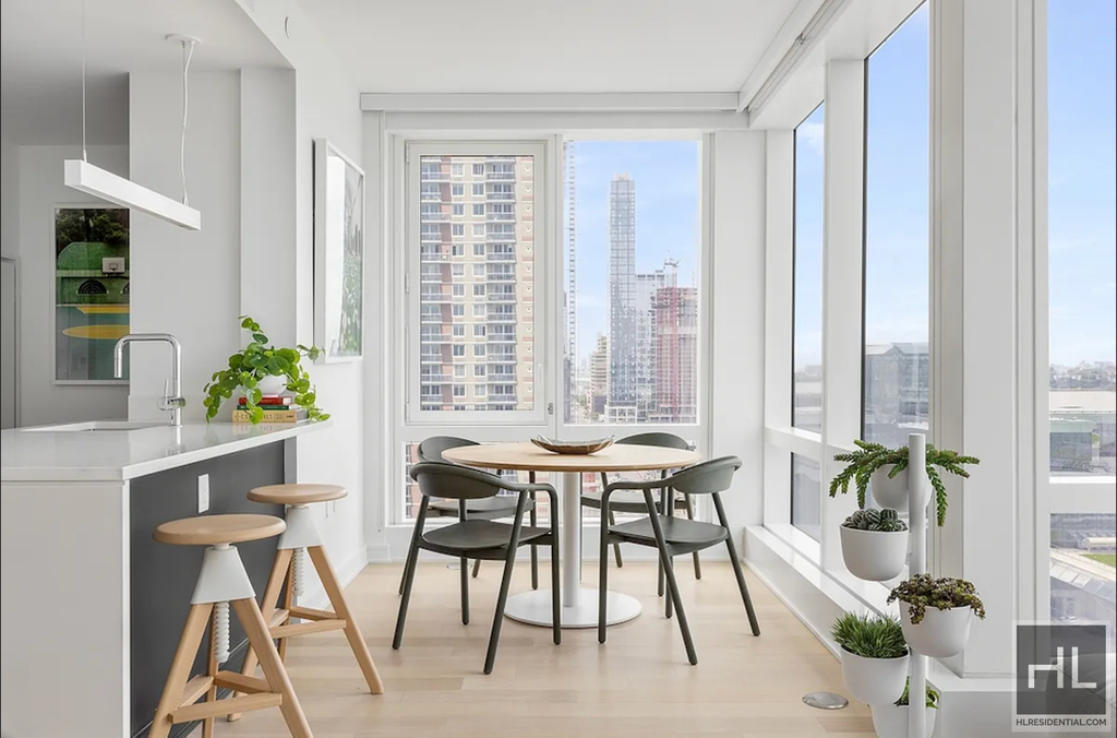 West 38th Street - Photo 1