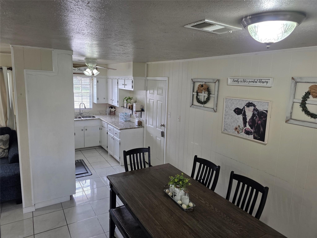 10315 Carthage Drive - Photo 6