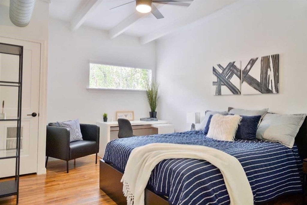 219 Marshall Street - Photo 6