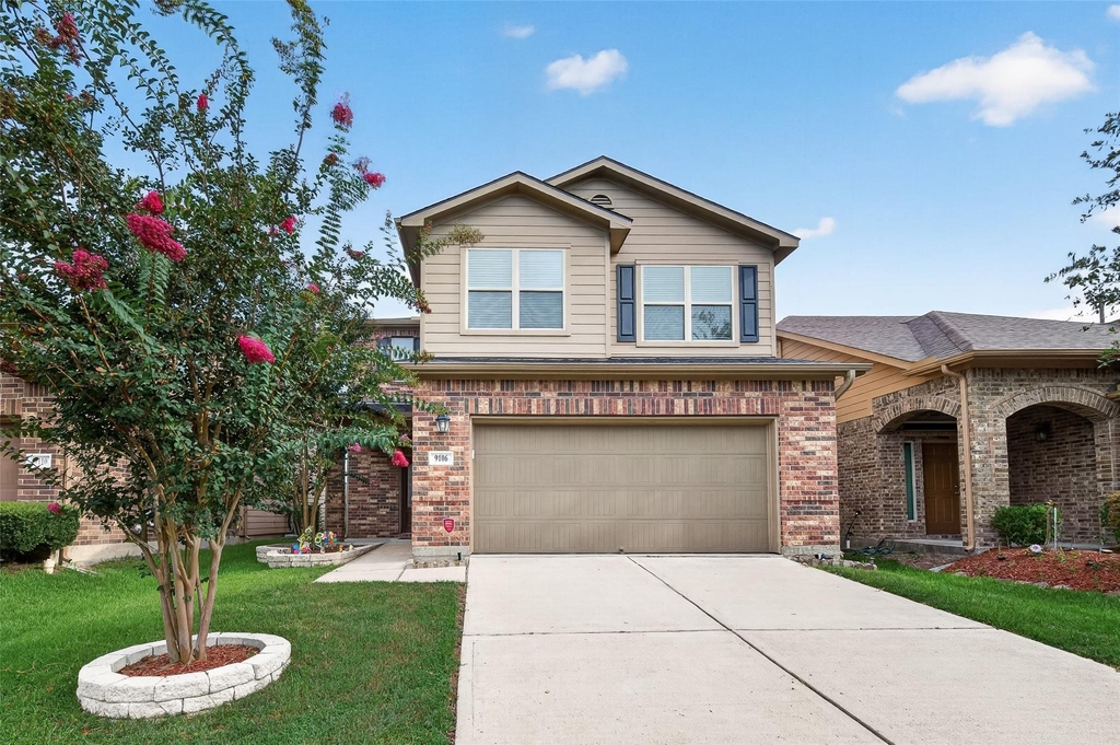 9106 Fuqua Breeze Drive - Photo 2