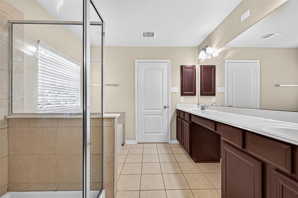 9106 Fuqua Breeze Drive - Photo 32