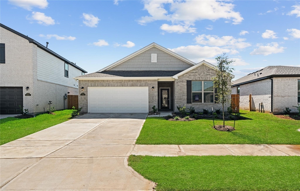 23103 Forebear Drive - Photo 0