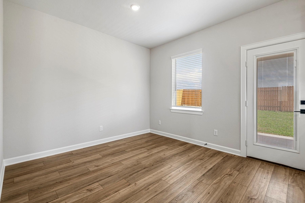 15683 Honey Cove Drive - Photo 12