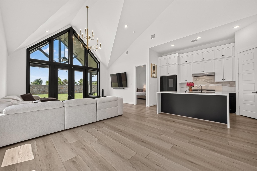 29746 Bur Creek Lane - Photo 10