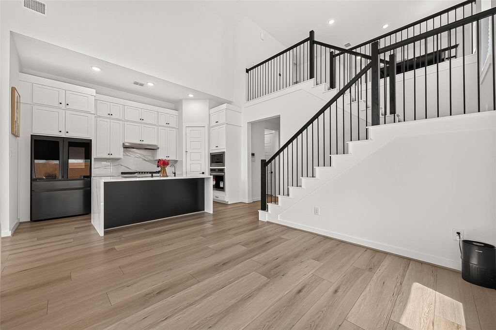 29746 Bur Creek Lane - Photo 9