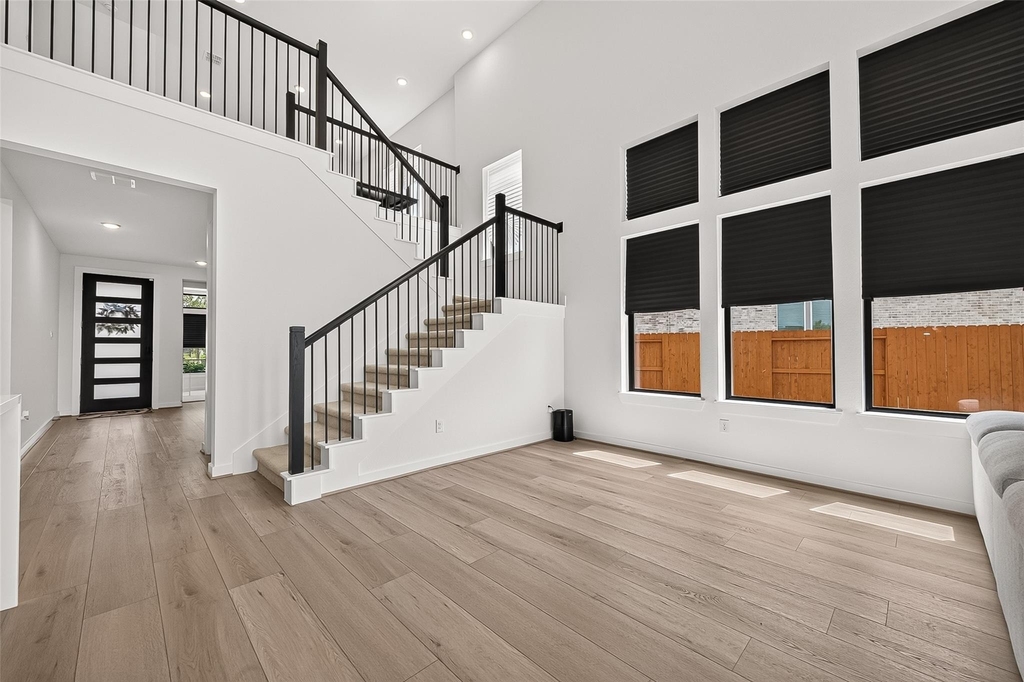 29746 Bur Creek Lane - Photo 8