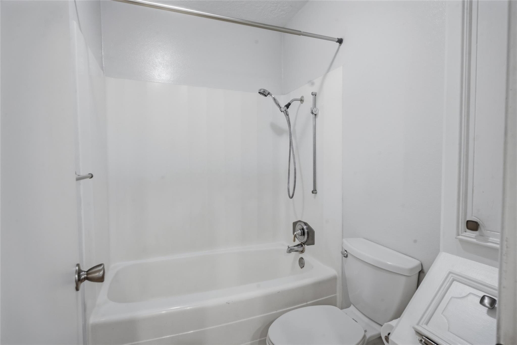 182 Greenleaf Lane - Photo 13