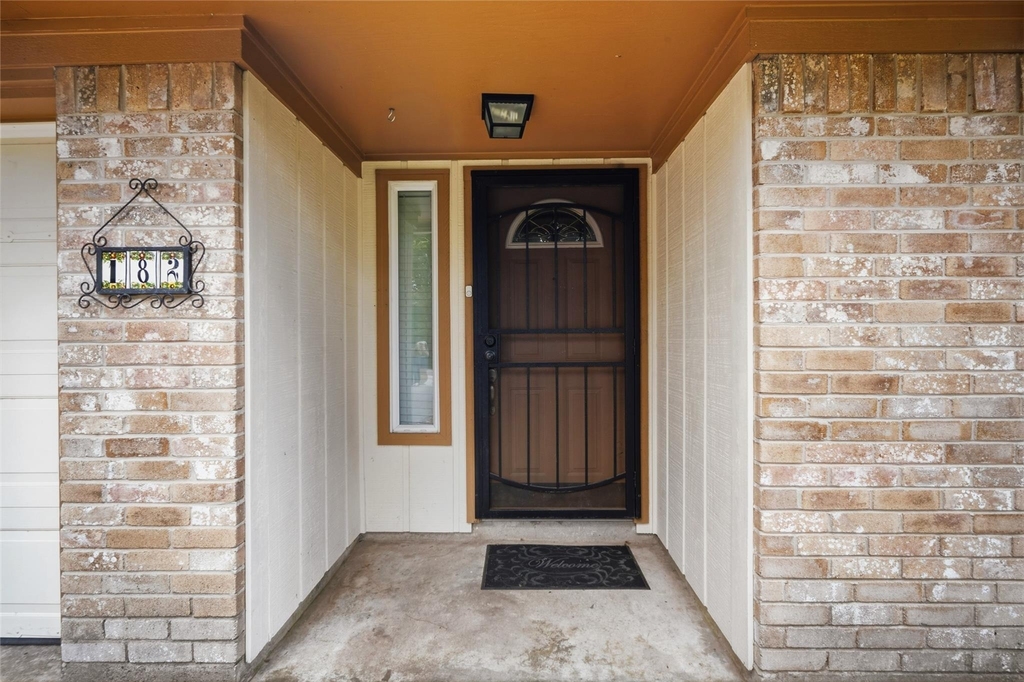 182 Greenleaf Lane - Photo 1