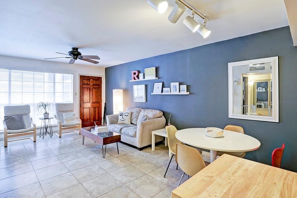2507 Montrose Boulevard - Photo 8