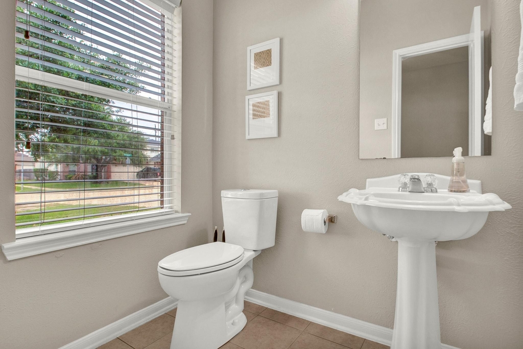 19103 Bressingham Drive - Photo 17