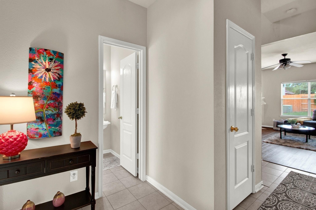 19103 Bressingham Drive - Photo 2