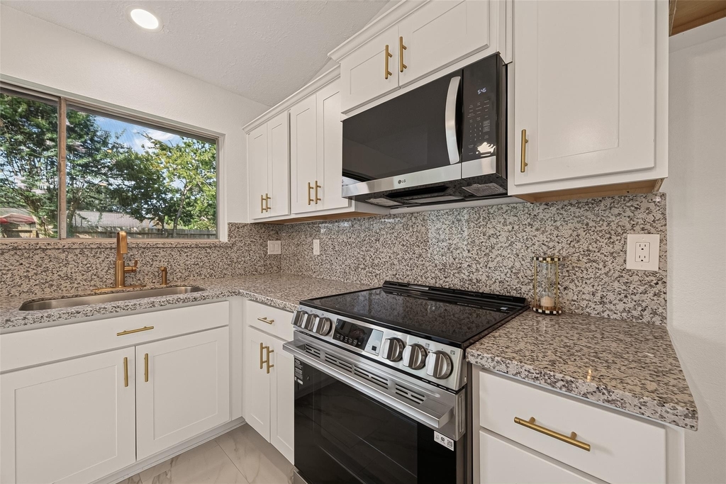 16619 Tibet Road - Photo 7