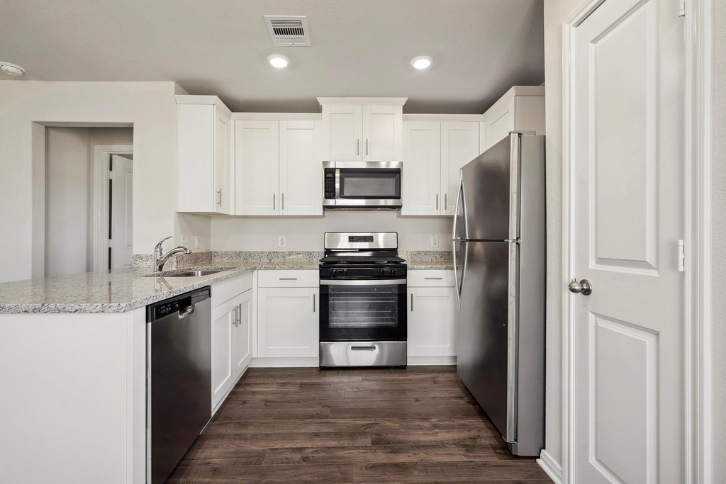 10410 Red Cardinal Drive - Photo 8