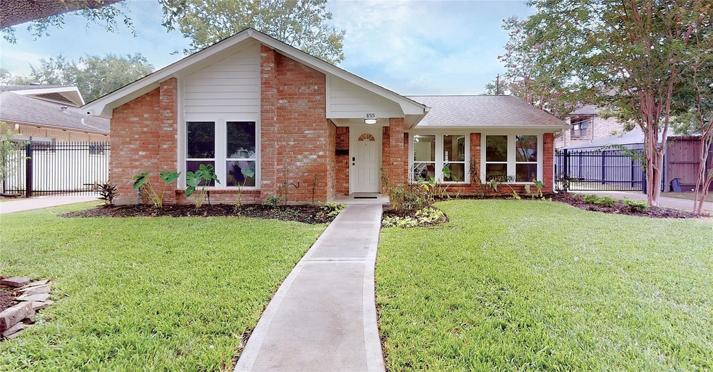 8515 Mullins Drive - Photo 19