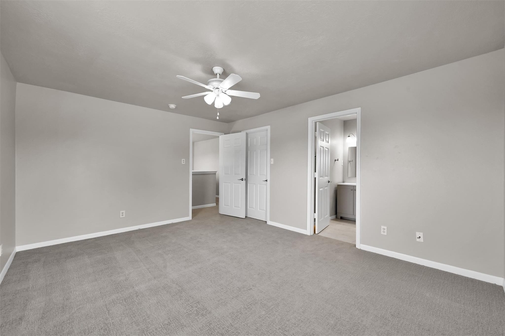 100 Harbour Town Drive - Photo 14
