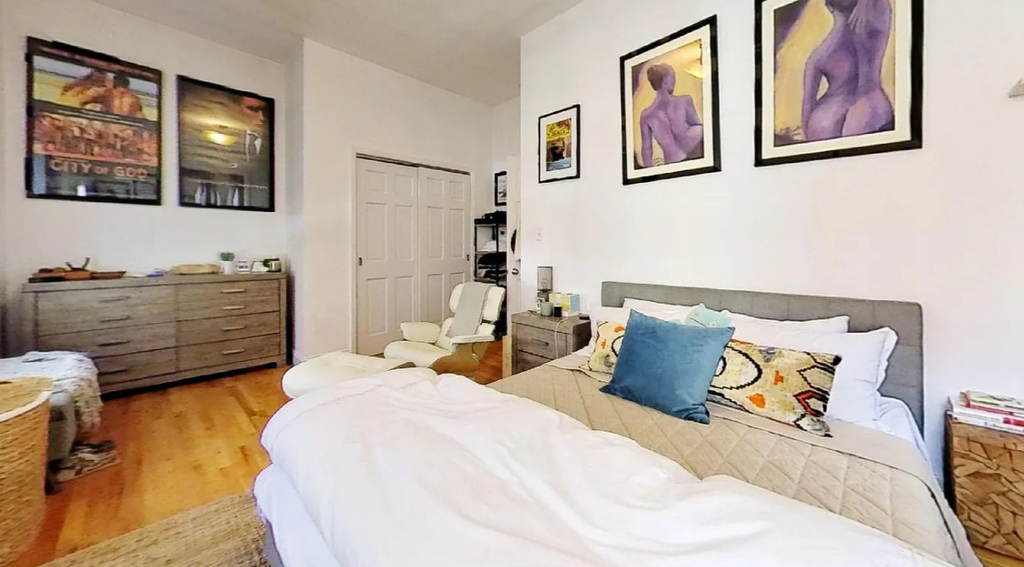 207 2nd Avenue - Photo 4