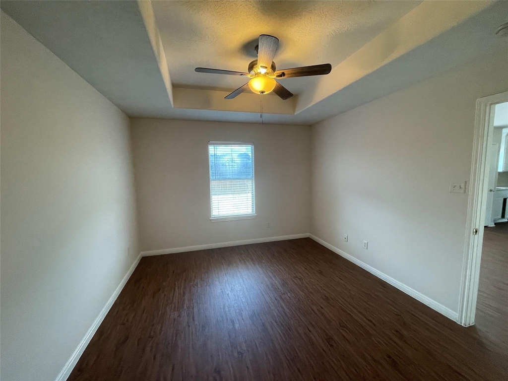 16216 Setting Sun Court - Photo 15