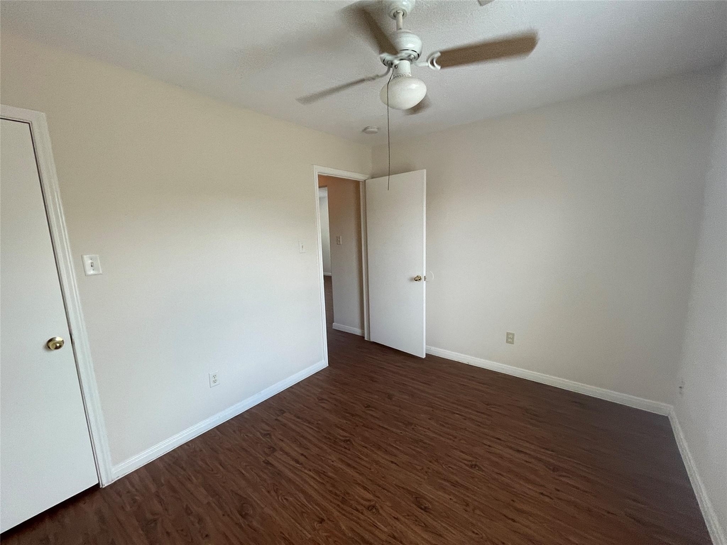 16216 Setting Sun Court - Photo 24