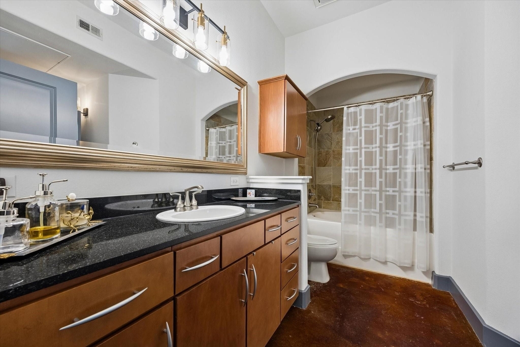 1901 Post Oak Boulevard - Photo 10