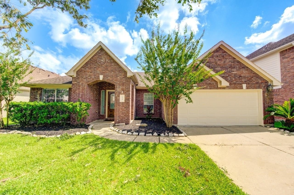 5115 Trevors Trace Lane - Photo 0