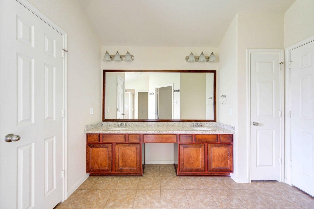 5115 Trevors Trace Lane - Photo 15