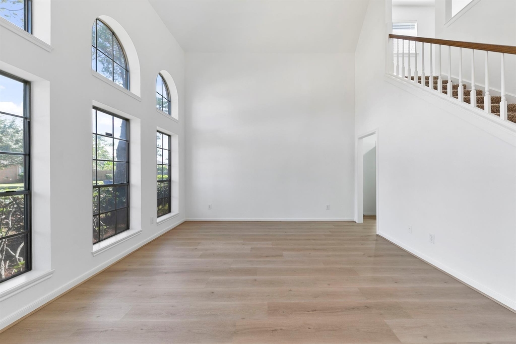1414 Bluestone Drive - Photo 9